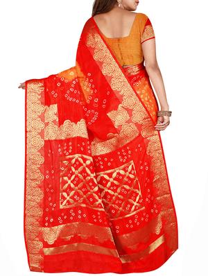 Zari bordered bandhani saree with blouse - 15607508 - Standard Image - 2