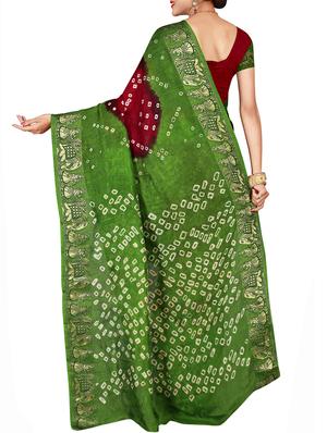 Zari bordered bandhani saree with blouse - 15607536 - Standard Image - 2