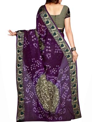 Zari bordered bandhani saree with blouse - 15607542 - Standard Image - 2