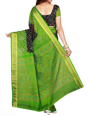 Zari bordered bandhani saree with blouse - 15607556 - Standard Image - 2