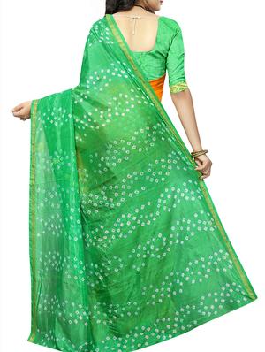 Zari bordered bandhani saree with blouse - 15607566 - Standard Image - 2