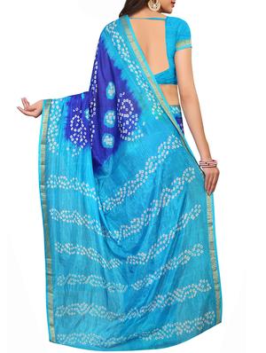 Zari bordered bandhani saree with blouse - 15607574 - Standard Image - 2