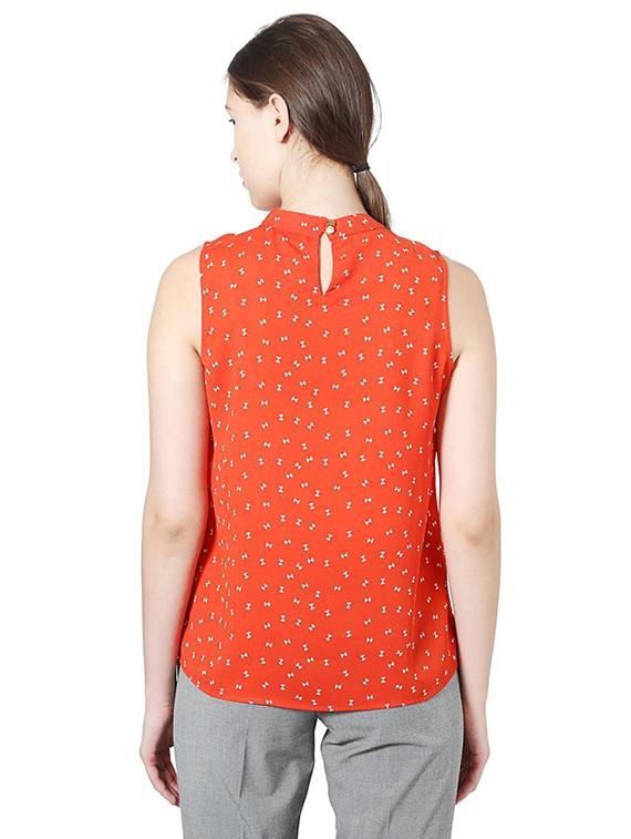key hole back sleeveless top - 15610751 - Zoom Image - 2