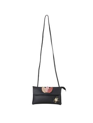 black leatherette (pu) regular sling bag - 15611743 - Standard Image - 5