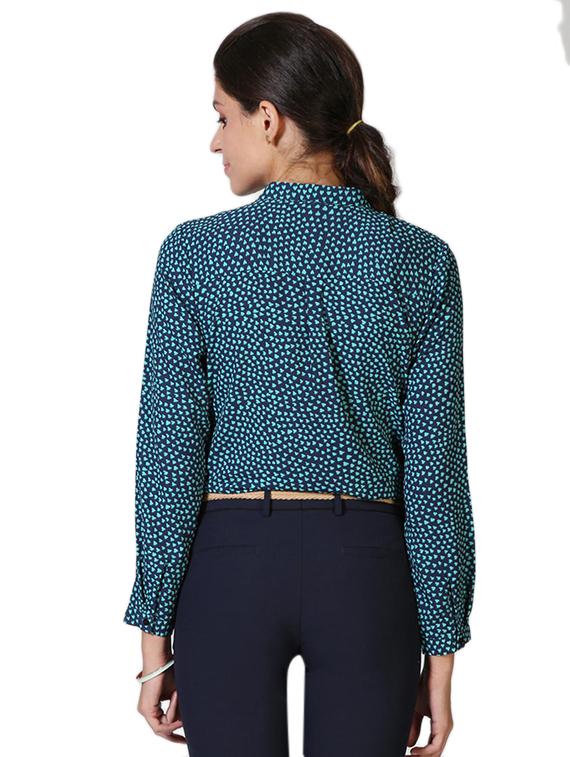 concealed placket heart print shirt - 15612776 - Zoom Image - 2