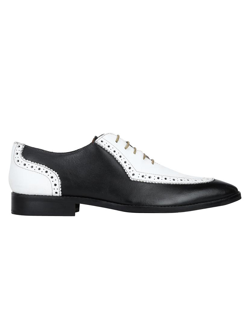 black Leather lace-up oxfords - 15613349 - Zoom Image - 2