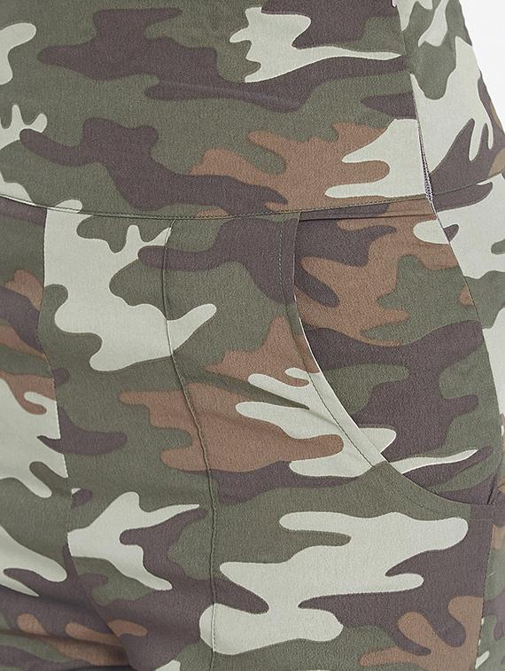 high rise flared hem camouflage print trouser - 15613585 - Zoom Image - 5