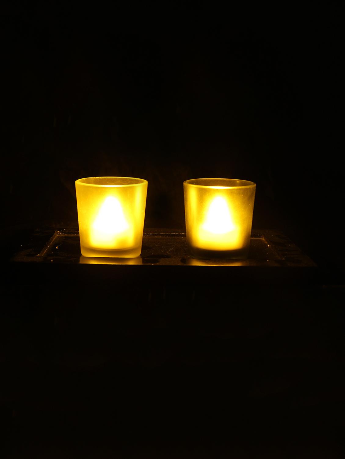 Hand Crafted Glass Votives with wooden Tray - 15614331 - Zoom Image - 2