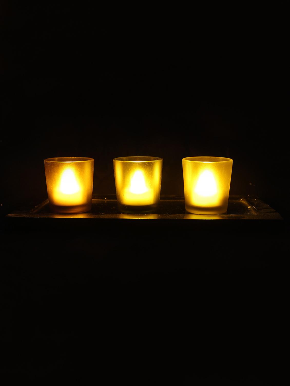 Hand Crafted Glass Votives with wooden Tray - 15614337 - Zoom Image - 2