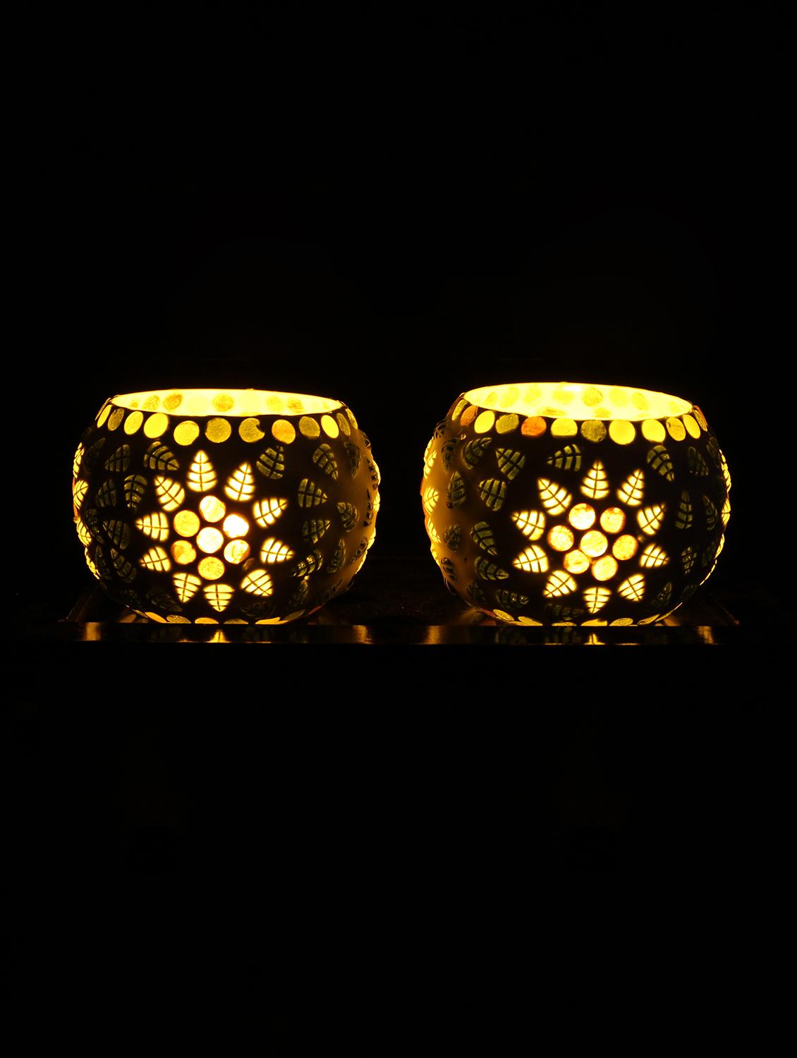 Hand Crafted Glass Votives with wooden Tray - 15614344 - Zoom Image - 2
