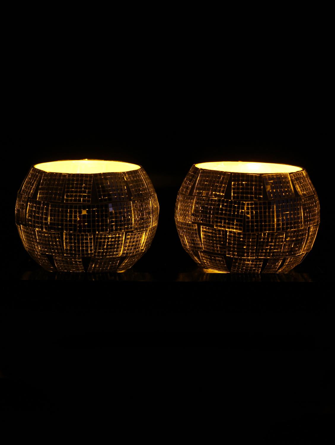 Hand Crafted Glass Votives with wooden Tray - 15614346 - Zoom Image - 2