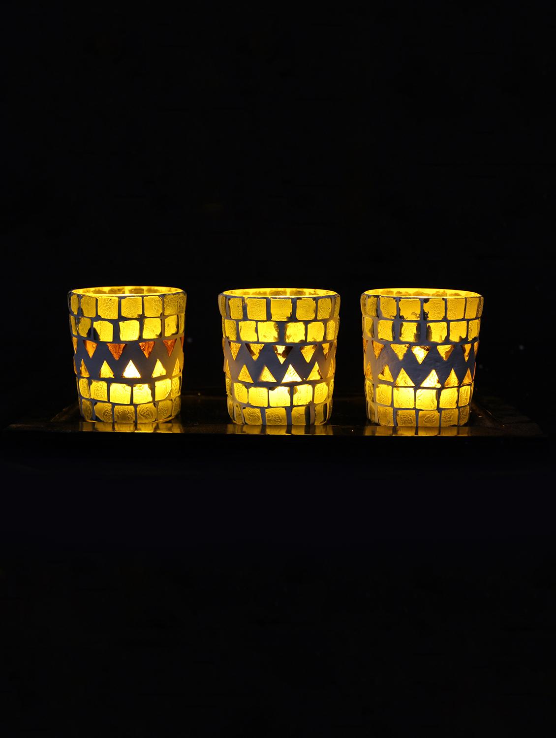 Hand Crafted Glass Votives with wooden Tray - 15614372 - Zoom Image - 2