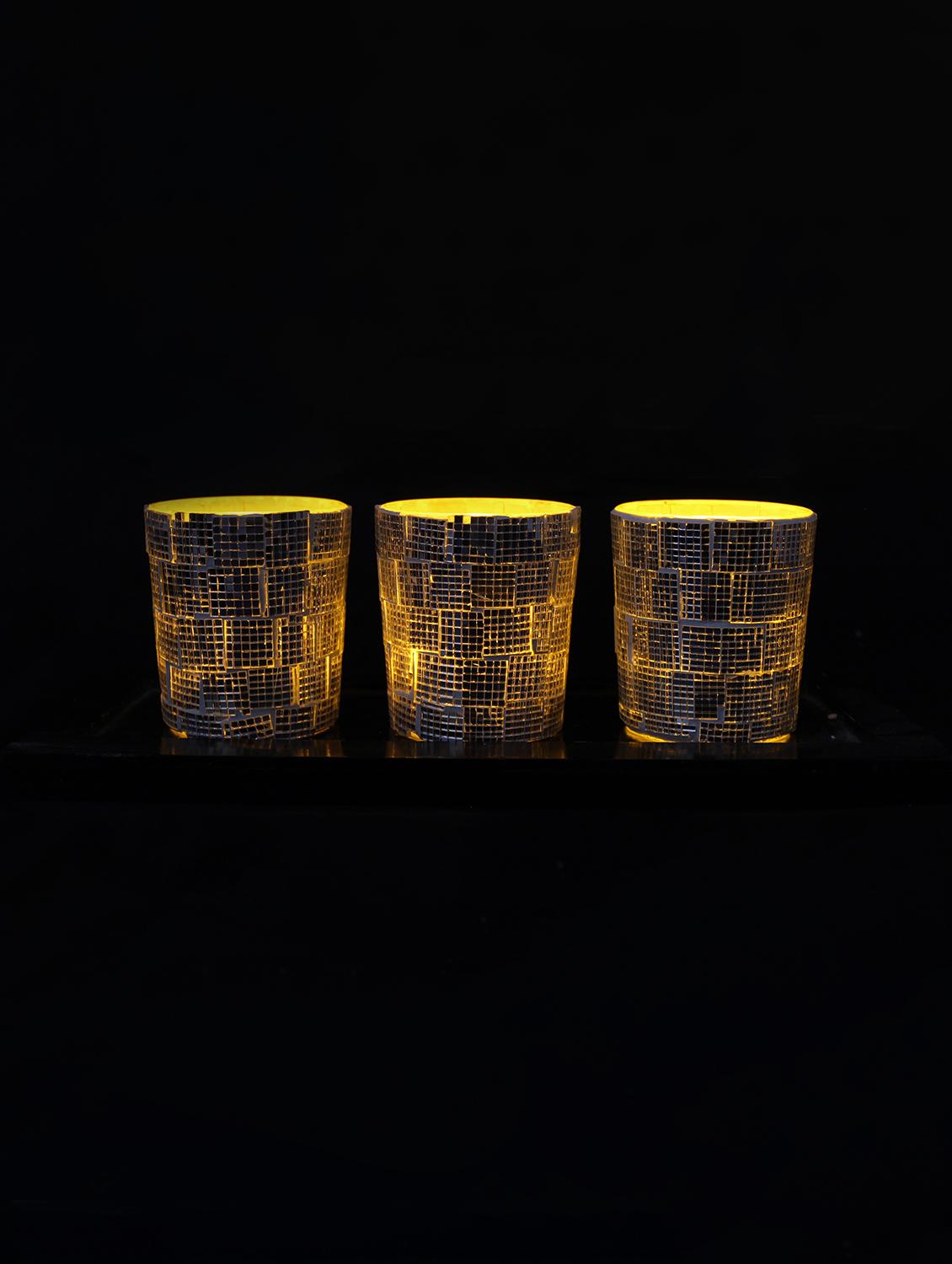 Hand Crafted Glass Votives with wooden Tray - 15614376 - Zoom Image - 2