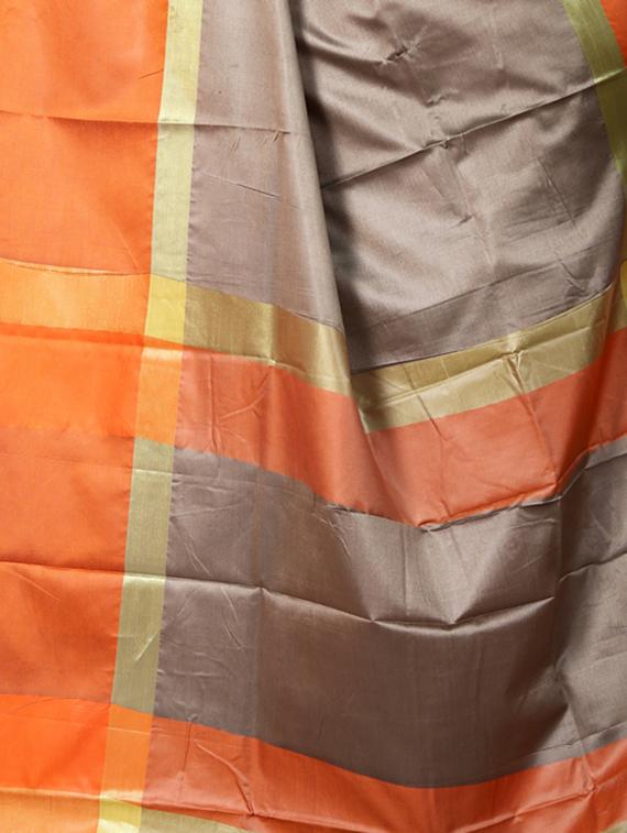 contrast zari border tussar saree with blouse - 15620441 - Zoom Image - 2