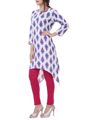 Printed asymmetric kurta - 15620813 - Standard Image - 2