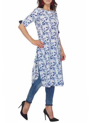 Printed straight kurta with tassels - 15620847 - Standard Image - 2