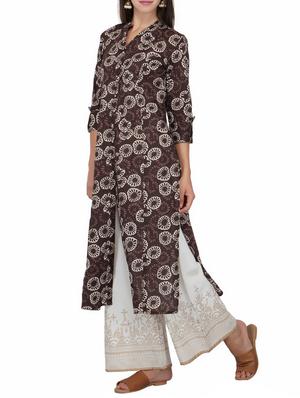 Printed slit straight kurta - 15620864 - Standard Image - 2