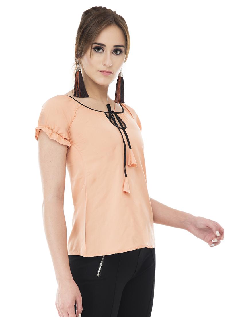 contrast piping tassel tie neck top - 15621032 - Zoom Image - 2