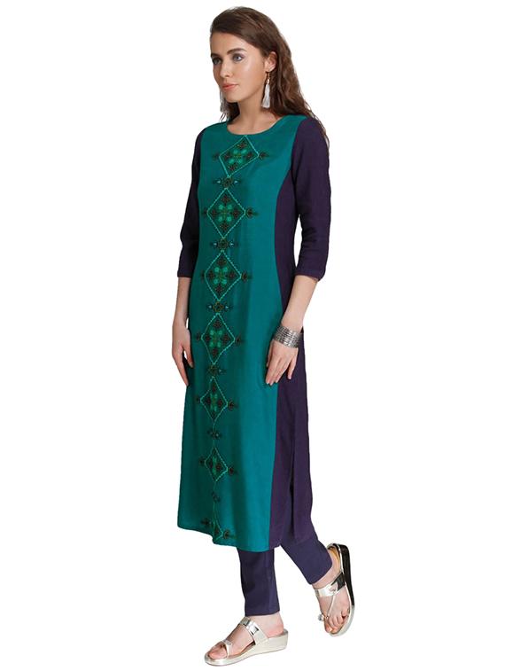 Straight embroidered kurta - 15621821 - Zoom Image - 2
