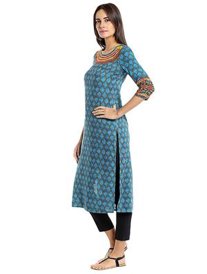Straight embellished kurta - 15621828 - Standard Image - 2