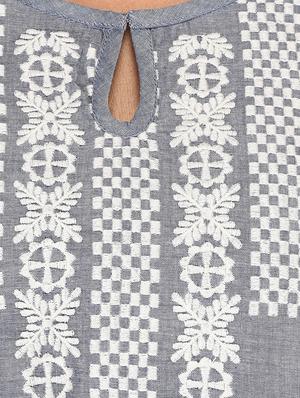 keyhole neck embroidered top - 15623576 - Standard Image - 5