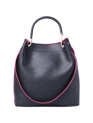black leatherette (pu) regular tote - 15625991 - Standard Image - 2