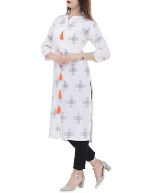 Printed straight kurta with tassels - 15626356 - Standard Image - 2