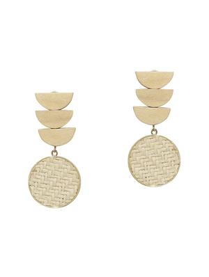 gold metal jewellery - 15627682 - Standard Image - 2