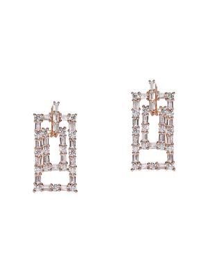 gold metal jewellery - 15627696 - Standard Image - 2