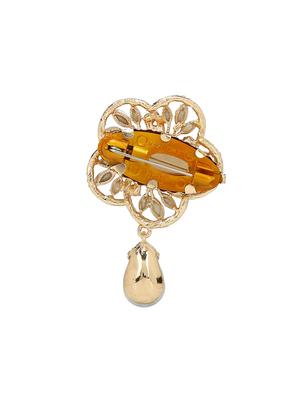gold metal brooch - 15627766 - Standard Image - 2