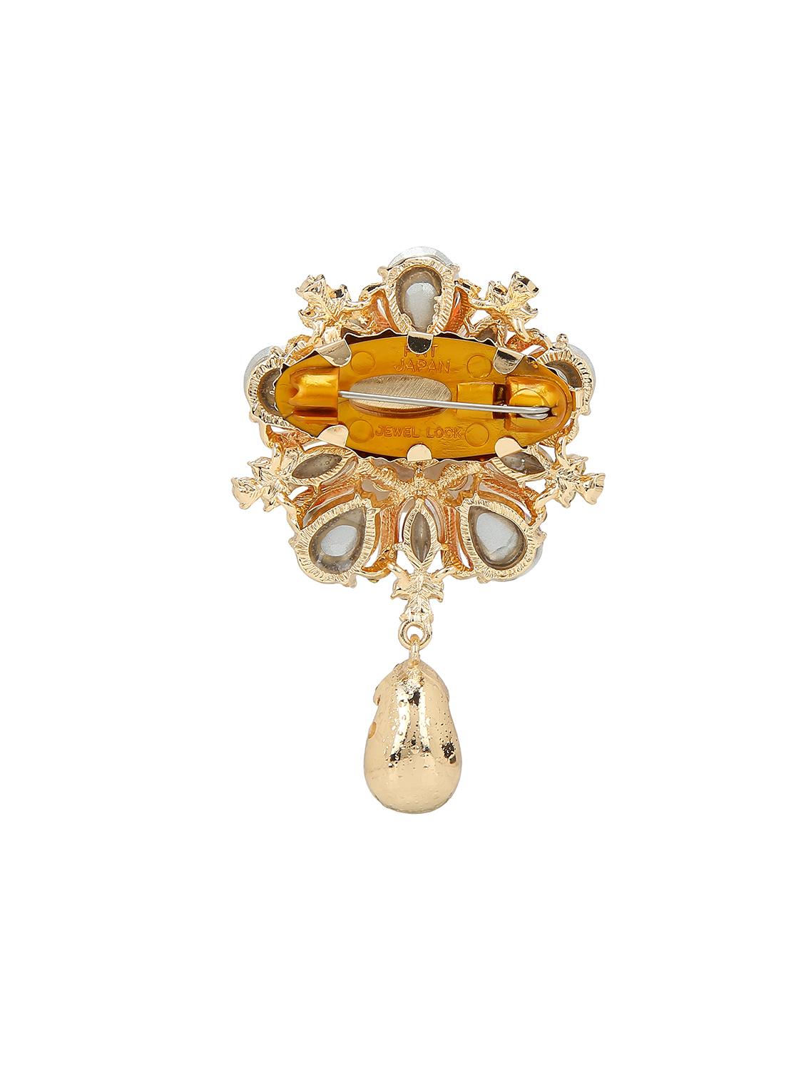 gold metal brooch - 15627778 - Zoom Image - 2