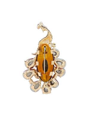 gold metal brooch - 15627784 - Standard Image - 2