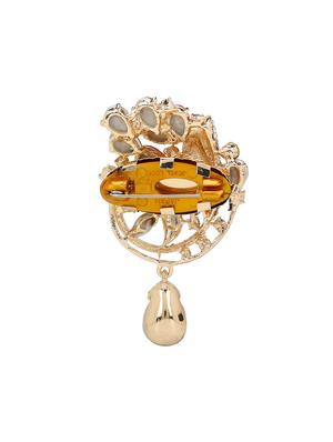 white metal brooch - 15627794 - Standard Image - 2