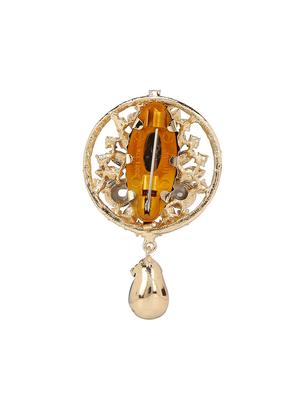 gold metal brooch - 15627814 - Standard Image - 2