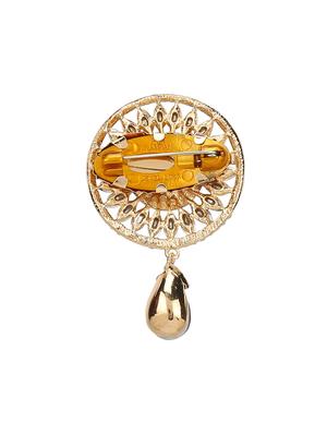 gold metal brooch - 15627861 - Standard Image - 2