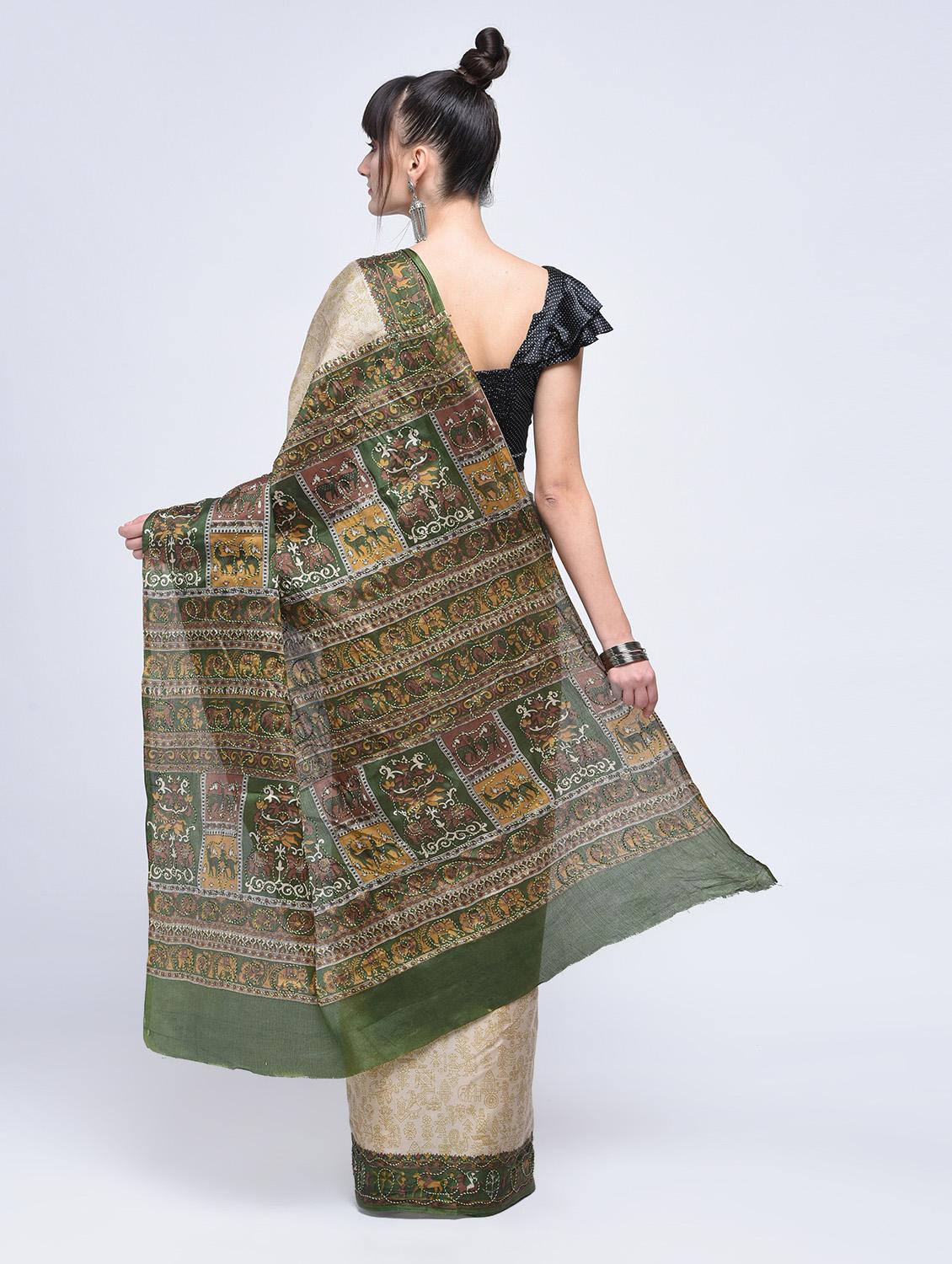 contrast pallu warli printed saree with blouse - 15630536 - Zoom Image - 2