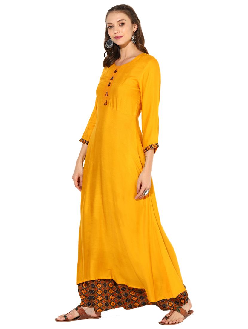 a-line embroidered kurta - 15650161 - Zoom Image - 2