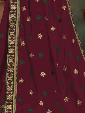 floral border embroidered saree with blouse - 15650434 - Standard Image - 5