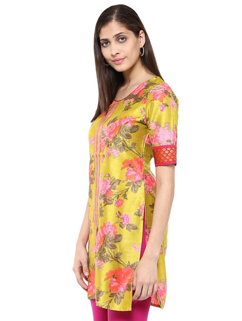 yellow synthetic straight kurti - 15659871 - Zoom Image - 2