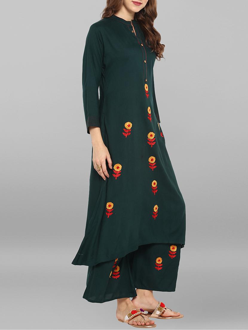 Embroidered kurta & palazzo set - 15692321 - Zoom Image - 2