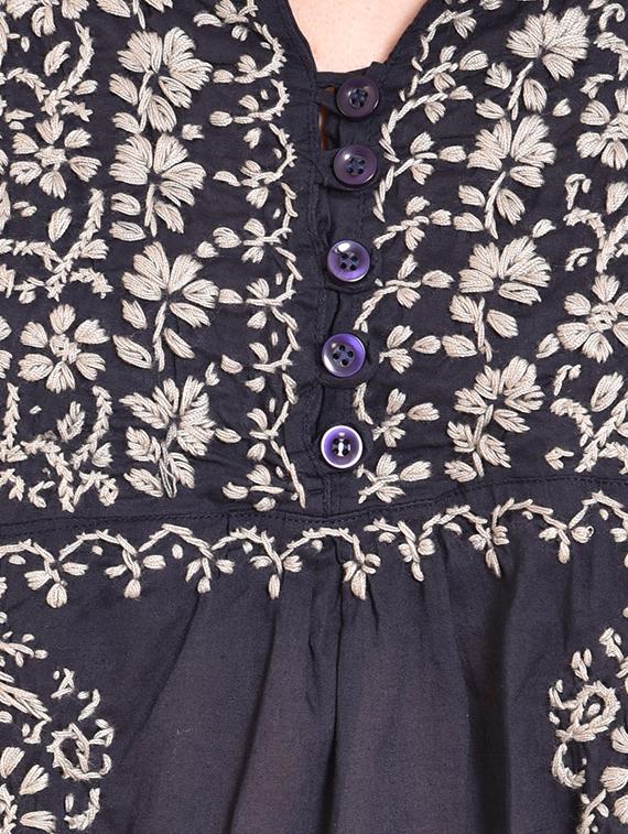 embroidered straight kurti - 15696109 - Zoom Image - 5