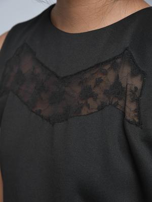 lace insert shift dress - 15697642 - Standard Image - 5