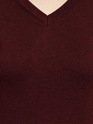 Cut work neck woolen pullover - 15697952 - Standard Image - 5