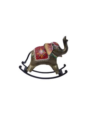 decorative showpiece - 15701707 - Standard Image - 2