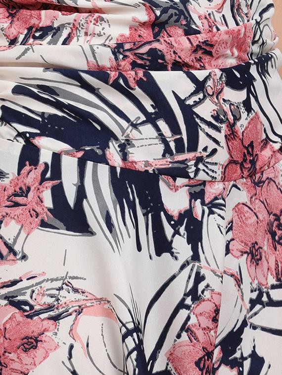 Floral high rise flared palazzo - 15708386 - Zoom Image - 5