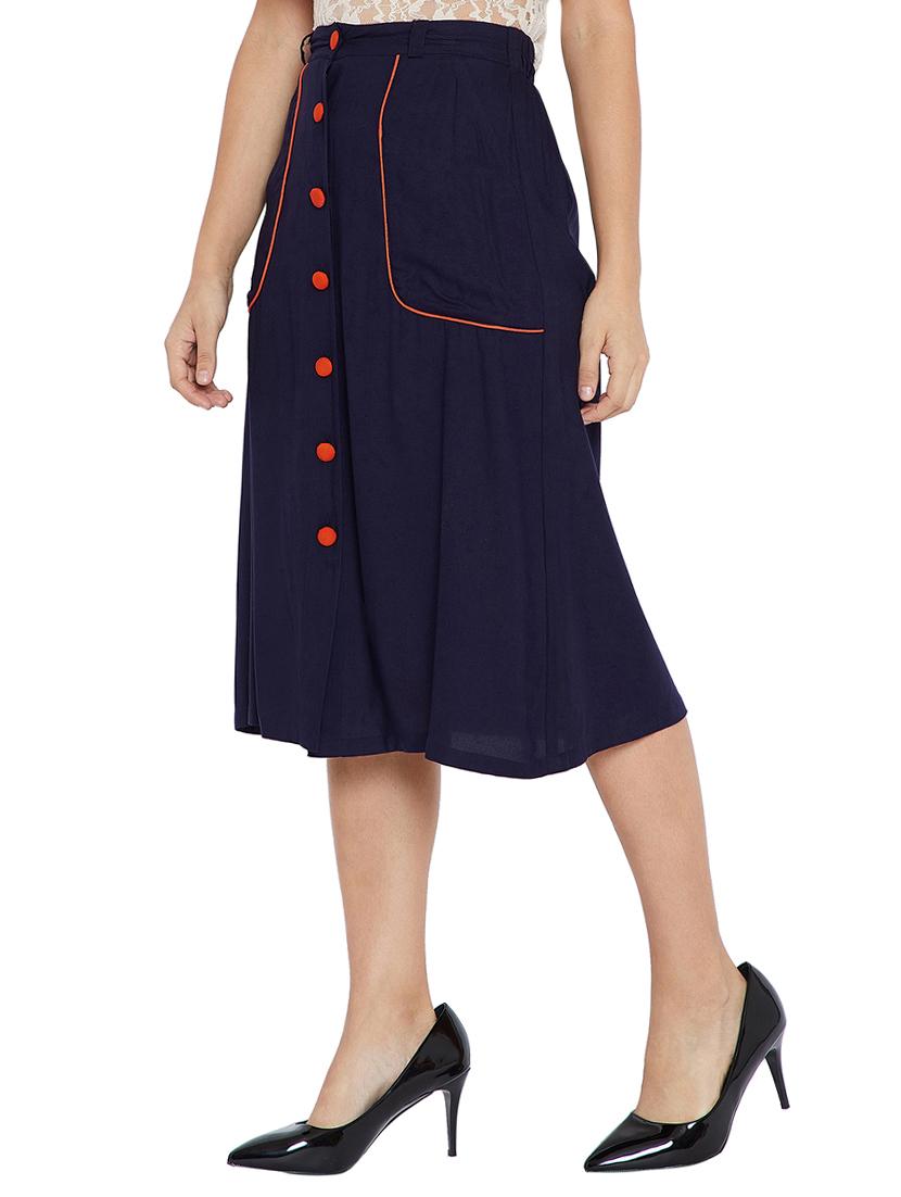 contrast button detail skirt - 15713595 - Zoom Image - 2