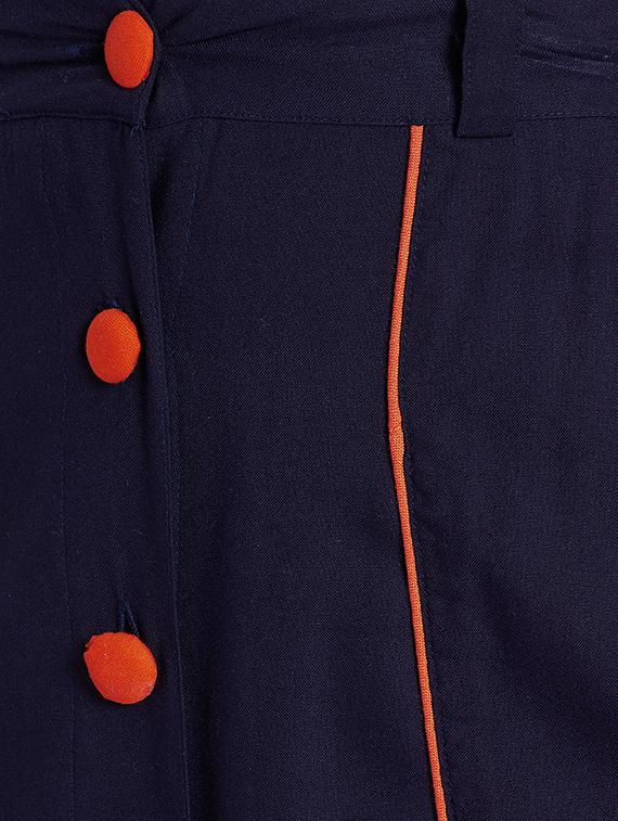 contrast button detail skirt - 15713595 - Zoom Image - 5