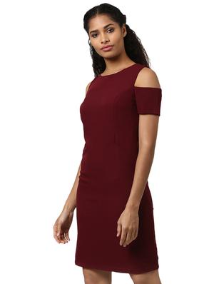 round neck cold shoulder sheath dress - 15720945 - Standard Image - 2