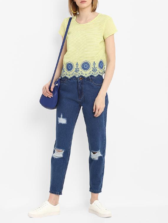 distressed boyfriend jeans - 15721918 - Zoom Image - 5