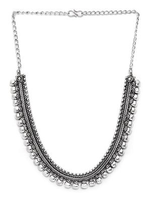 Short necklace - 15726387 - Standard Image - 2